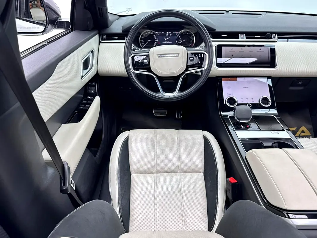 Land Rover Range Rover Velar 2023