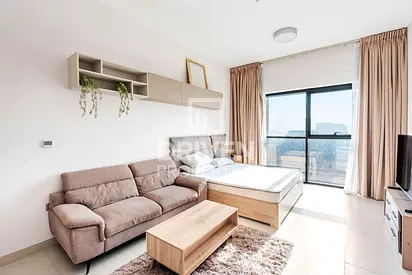 Fully Furnished Apt | Pool View | Premium Interior