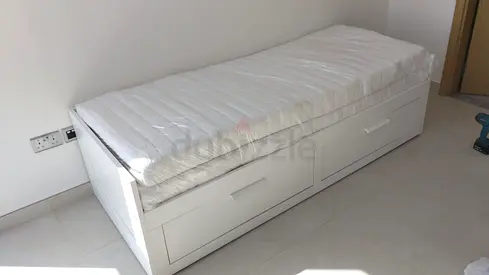 Ikea White Single Daybed with Two Drawers and Mattress