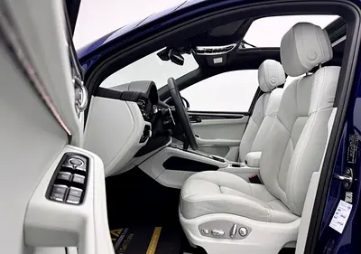 2025 Porsche MACAN — миниатюра 11
