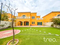 Internal | 5BR | Prime Location | Vacant