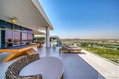 Upgraded Penthouse | Golf Views | Huge Space