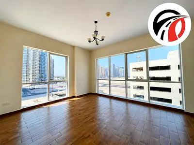 LUXURIOUS STUDIO AVAILABLE FOR RENT WITH FULL FACILITIES CLOSE TO BUS STOP