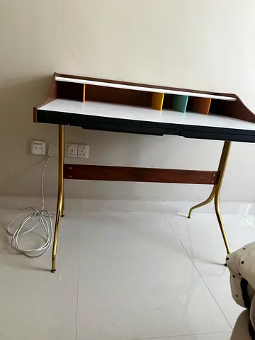 Table studies or office tables