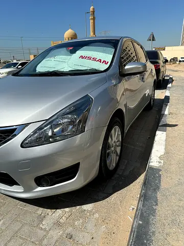 Nissan Tiida SV 2015 GCC Specs - Reliable Hatchback