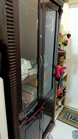 Wardrobe urgent sale