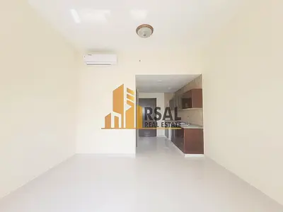 Biggest Size Studio Seprt kitchen// no deposit Cash// on road building// Close to Small Nesto Supermarket// Ready to move