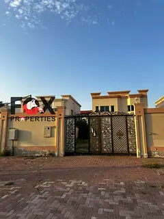 Luxury villa in Al Jurf 1 Ajman, 5 master rooms, 2 large halls, big yard, spacious layout, prime lo