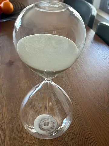 Glass Hourglass Sand Timer (Decorative) - Excellent Condition