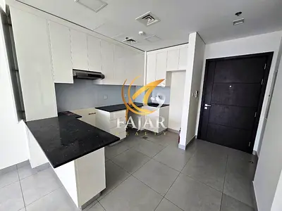 Spacious and Modern Apt | Ready Now