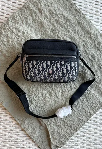 Dior Rider 2.0 Zipped messenger bag
