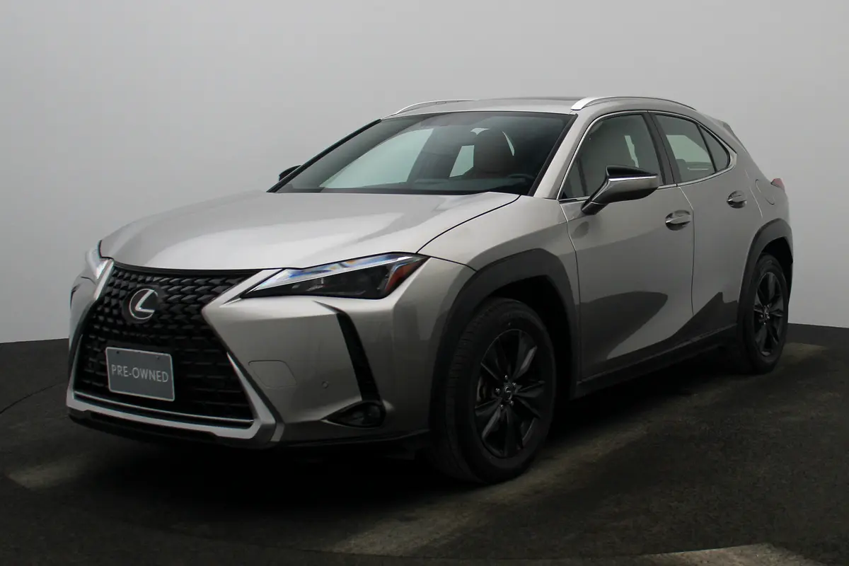 Lexus UX-Series 2023 — photo 1 of 20
