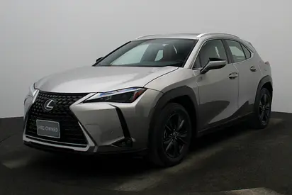 **Special offer** 2023 UX SUV P 2.0L CVT Premier