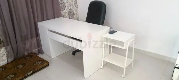IKEA table with chair use few time