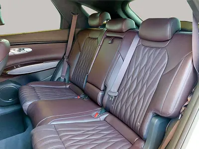 صورة مصغرة 13 لـ 2023 Genesis GV70