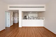 Chiller Free | Vacant | Upgraded