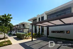 Spacious Living Area | Near Park | Bright and Airy