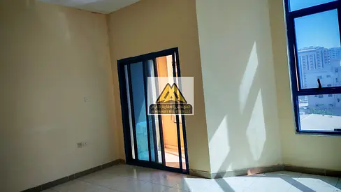 شقة للإيجار السنوي | غرفة خادمة + 3 حمامات + مساحات واسعة + سعر مميز على 4 دفعات