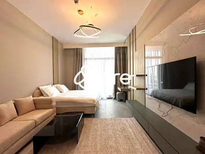 Furnished | Ready To Move | Bright Unit