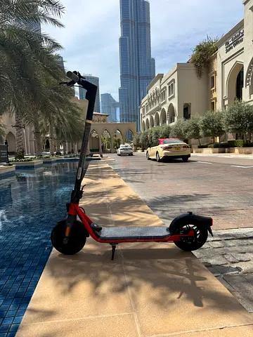 Ninebot D28 Electric Scooter