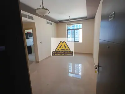 شقه الراشدية 2 غرفتين وصاله 2 حمام تكييف مركزي بناية جديدة تشطيب ممتاز 40 الف 4 دفعات قريب الفالكون اتصل الان فرصة مميزة للعائلات
