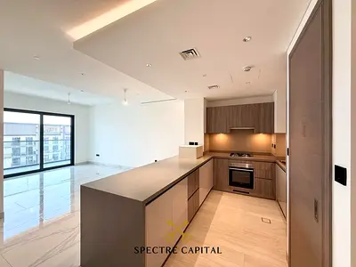 Skyline & Burj View|Brand New|Spacious Layout