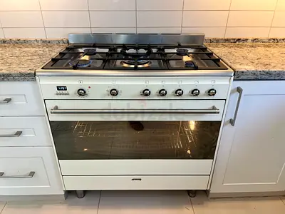 SMEG LATEST MODEL 5 burner gass/electric top gass oven electric dual.fan cooking range 90x60 stove w