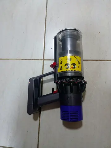 DYSON V12 ONLY HED WERK GOOD