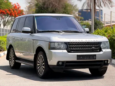 Range Rover HSE 2012 (GCC Specs  – Perfect Condition)