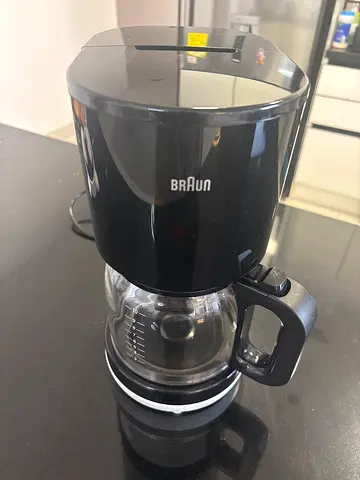 Braun Coffee Maker - 4-Cup Drip Coffee Machine, Good Condition