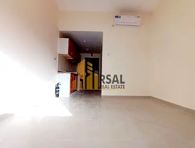 Biggest Size Apartment Studio flat// Seprt kitchen// no deposit Cash// front on Ambassador School