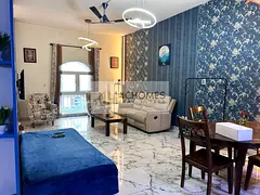 Ready to Move Fully Furnished 1BR Modern Apartment