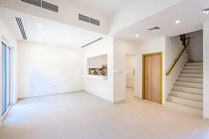 Prime Location/ 3bed+ Maid/Landscaped