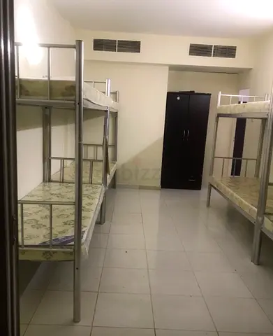 LADIES BED SPACE