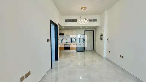 One Bedroom | Brand New | Fitted Kitchen