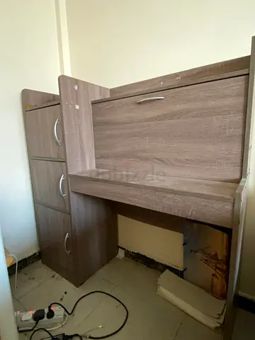 Table high quality used once only