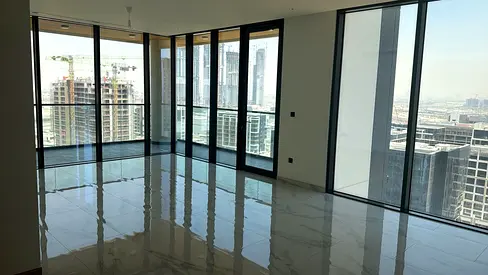 Luxury Waterfront Living | Premium Apartment in Crest Grande