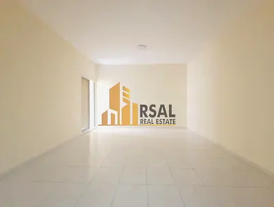 Specious 2BHK With 3Bathroom With Balcony/Family Building/Near Bus Station