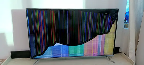 Broken ikon TV 55 inches