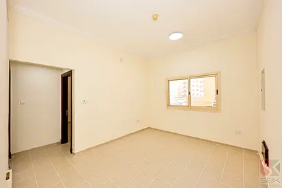 One Month Rent Free-Spacious 1 BR