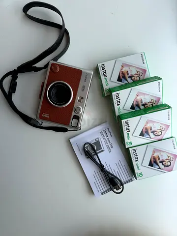 Fujifilm Instax Mini EVO+45 instant film