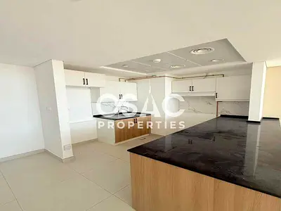 SPACIOUS | LUXURY INTERIOR | OPEN VIEW