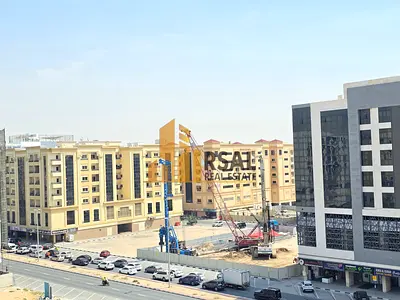 Best opportunity Like a Brand new 3 Bedrooms With Store room " Front View ?