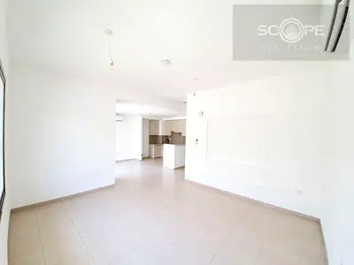 3 Bedrooms Town House in Hayat for sale