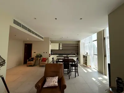 FULLY FURNISHED | SPACIOUS AND BRIGHT | PRIME LOCATION