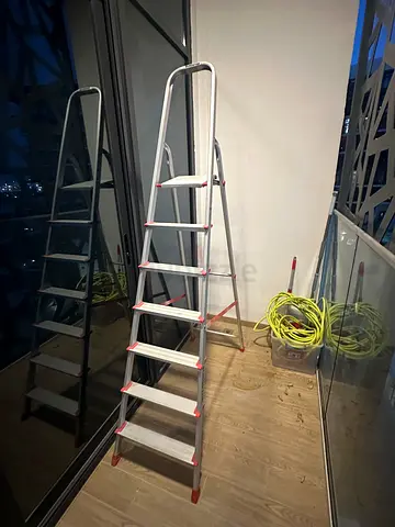7-Step platform ladder