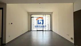 Prime Harbour Living | Bright and Spacious 1BR | FLEXIBLE CHEQUES