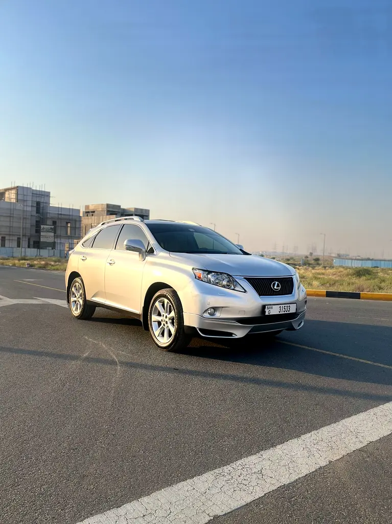 Lexus RX-Series 2011 — photo 1 of 17
