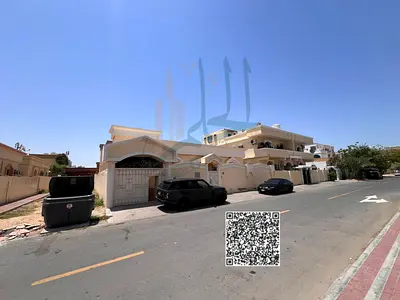 🏡 فيلا للإيجار في الروضة 3 – فرصة مميزة للسكن العائلي ✨  🔹 3 غرف نوم واسعة 🔹 صالة مريحة بتصميم عملي 🔹 موقع ممتاز في الروضة 3 🔹 تشطيبات نظيفة ومسا