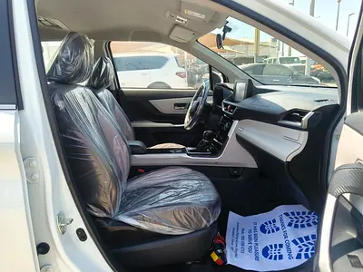 صورة 14 لـ 2023 Toyota VELOZ